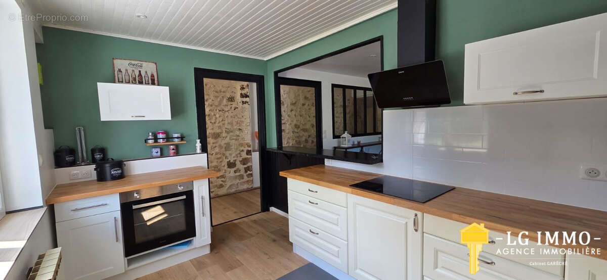 Maison à SAINT-FORT-SUR-GIRONDE