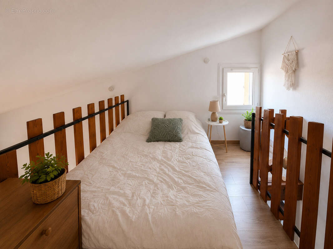 Studo mezzanine de 43 m2 habitables - photo 3