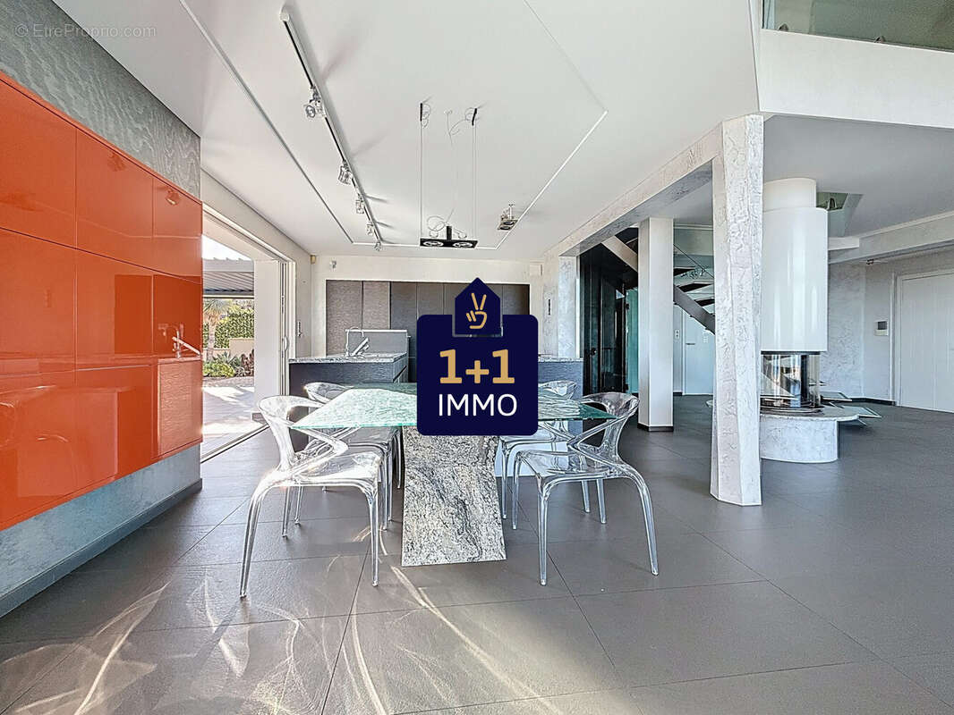 Maison 197 m² à Frejus  - photo 6