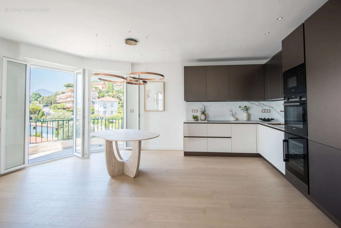 Appartement 89 m² à Nice  - photo 6