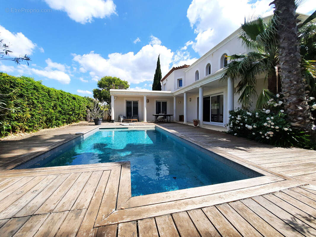 Maison à VILLENEUVE-LES-MAGUELONE