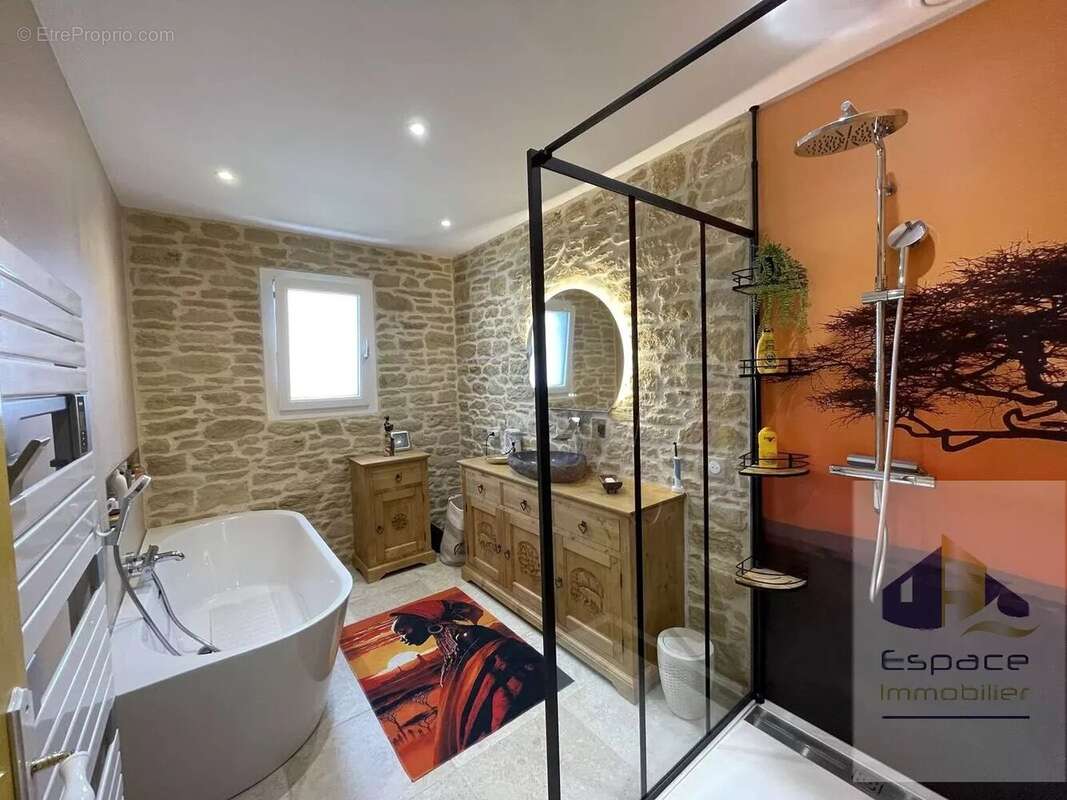 Maison à ANAIS
