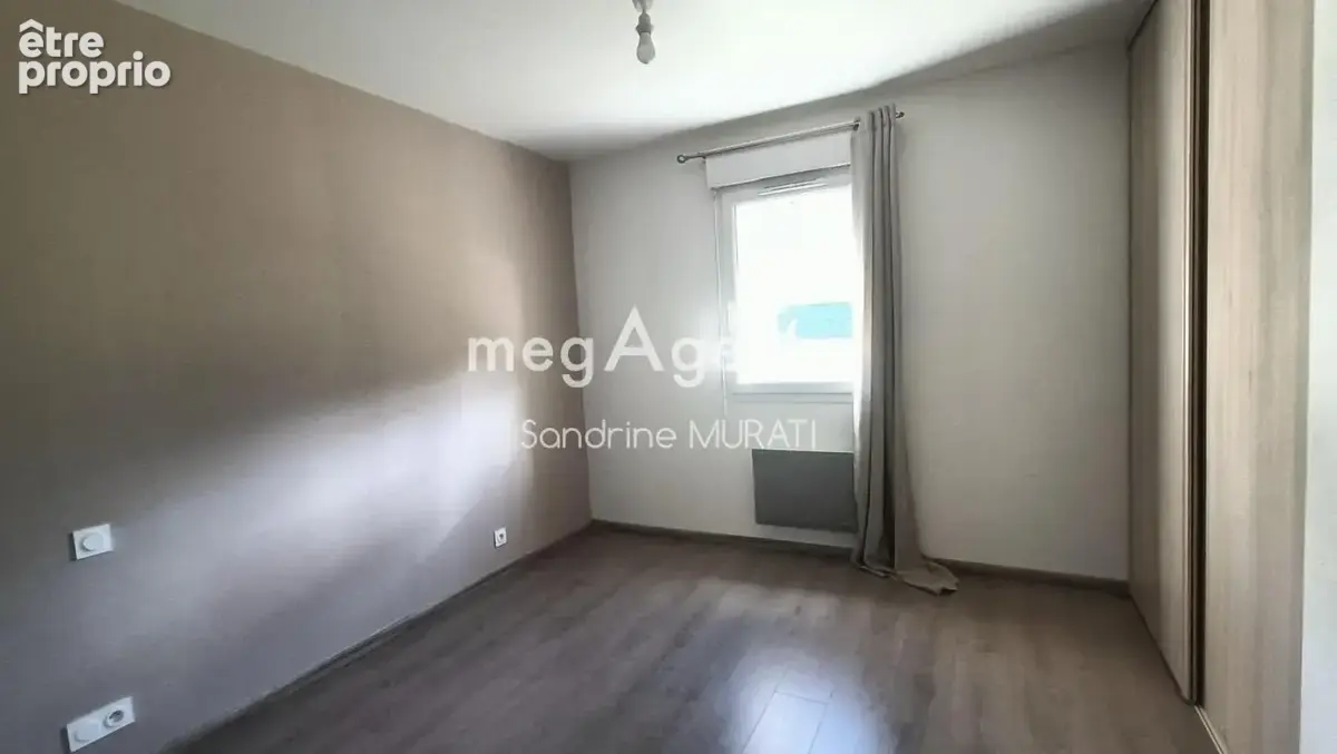 Gesvres - pavillon de 113 m² - 4 chambres - photo 7