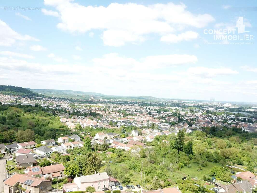 Terrain à FAMECK