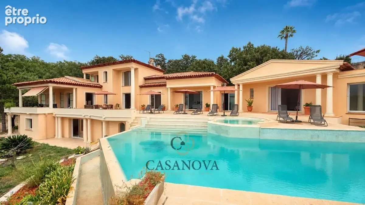 Villa de 314 m² avec piscine à débordement et vue panoramique à Châteauneuf-Grasse - photo 3
