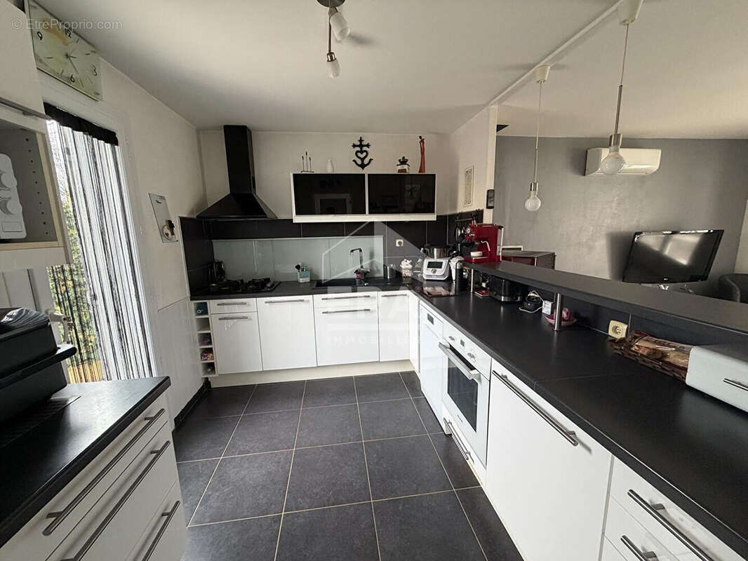 Maison à VILLEFONTAINE