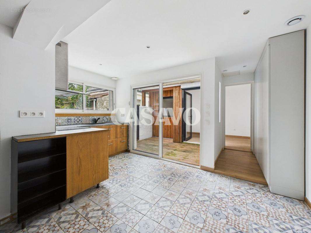 Appartement à BORDEAUX