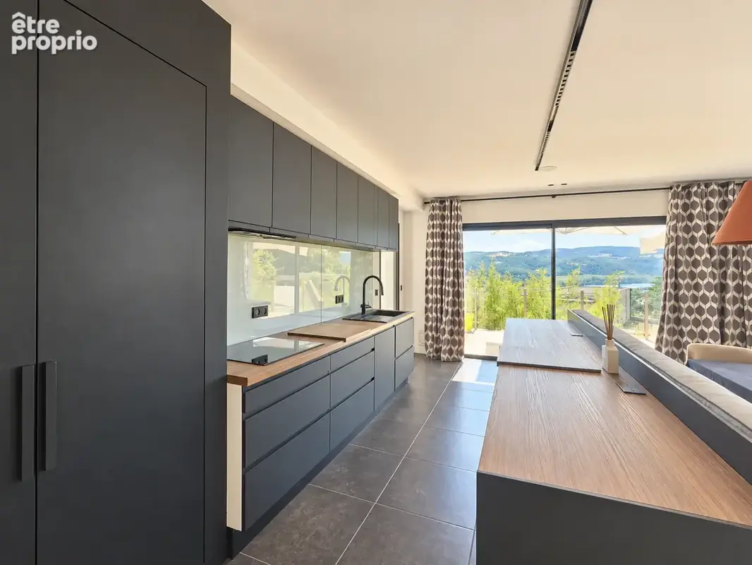 Vienne : villa d'architecte env. 180 m2 + garage, terrasse et piscine - photo 9