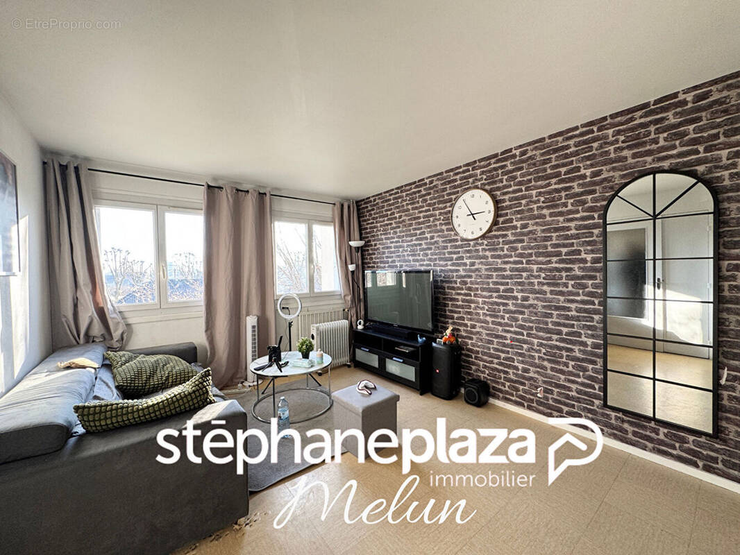 Appartement à MELUN