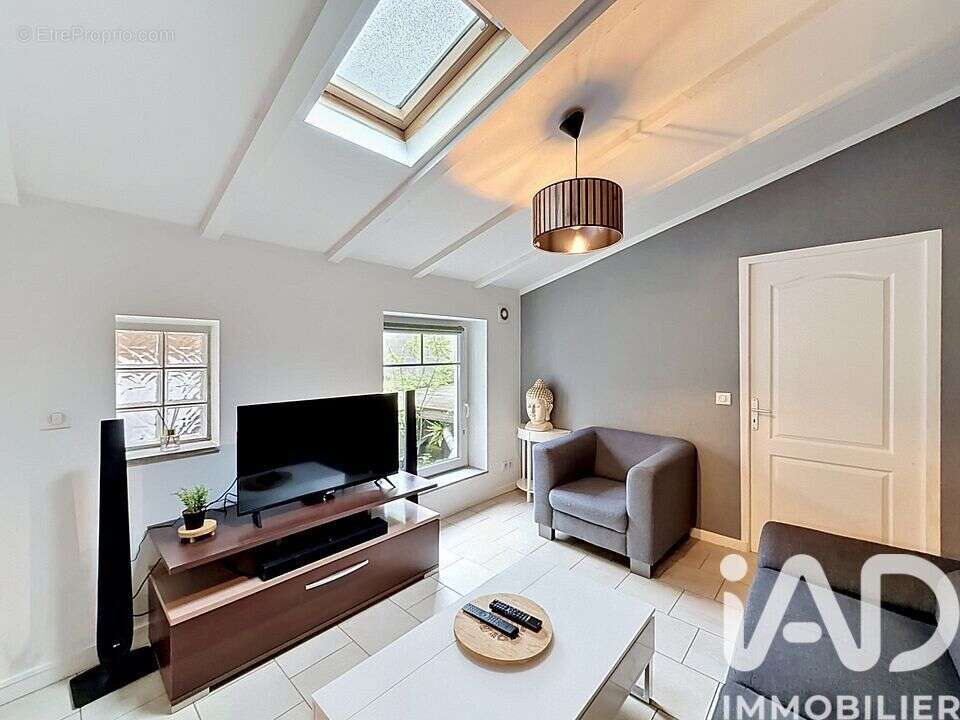 Photo 4 - Appartement à SEREMANGE-ERZANGE