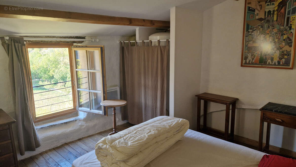 Maison à SAINT-MAURICE-NAVACELLES