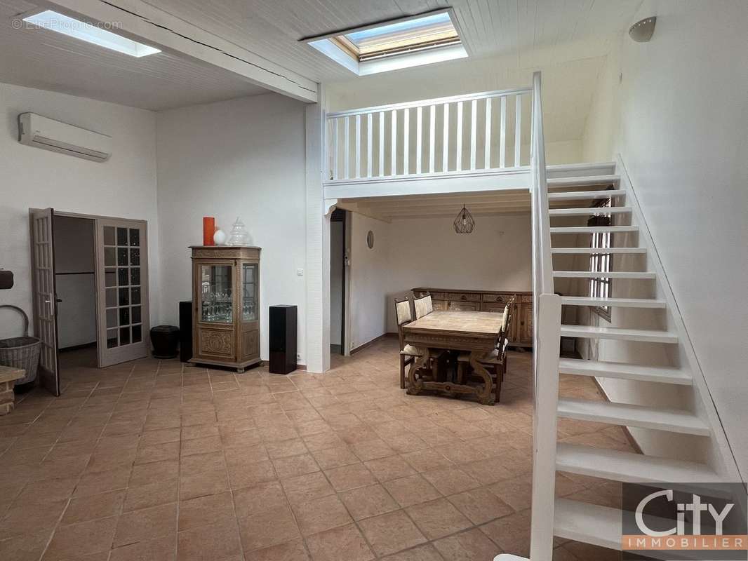 Maison à SAINT-PAUL-SUR-SAVE