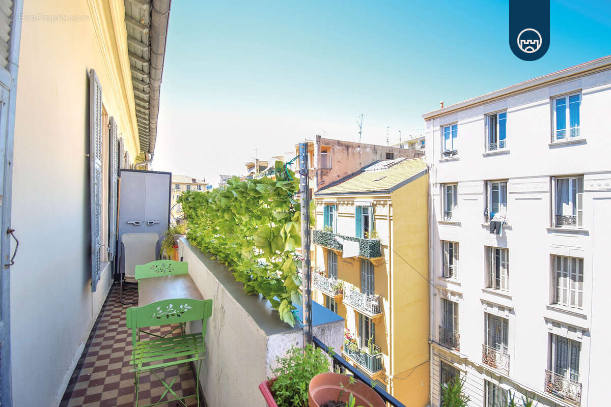 Appartement à NICE
