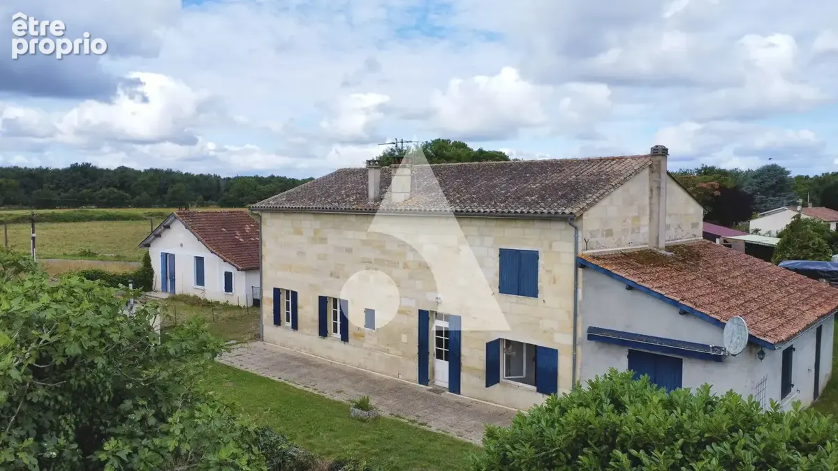 Photo Maison à Coutras au prix de 199 000€