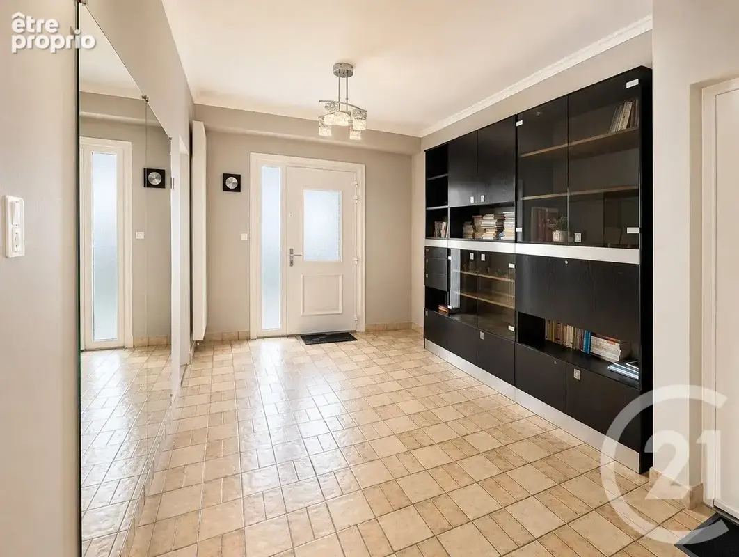 Maison 174 m² à Chalons-En-Champagne  - photo 4