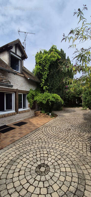 Maison à VILLORCEAU