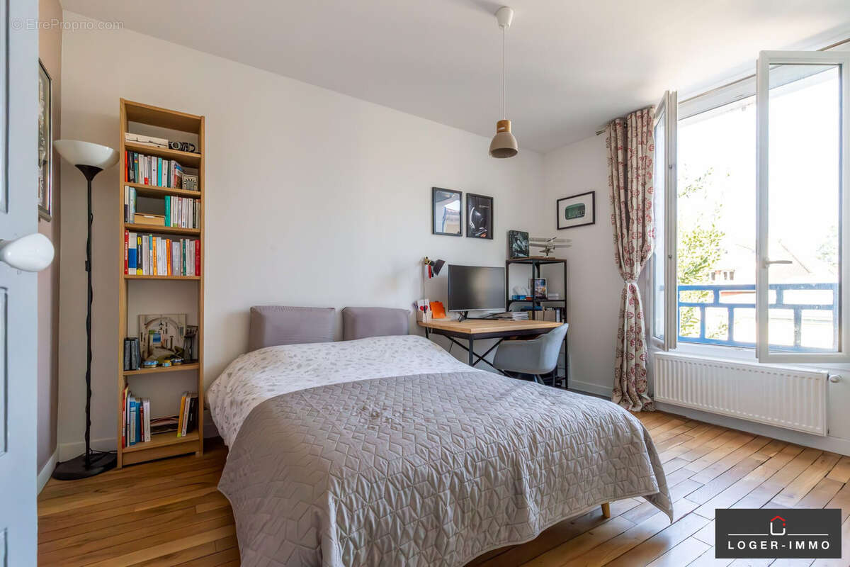 Maison à LE PERREUX-SUR-MARNE