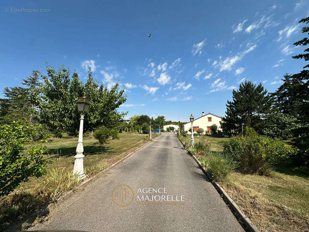 Maison à CHAMPENOUX