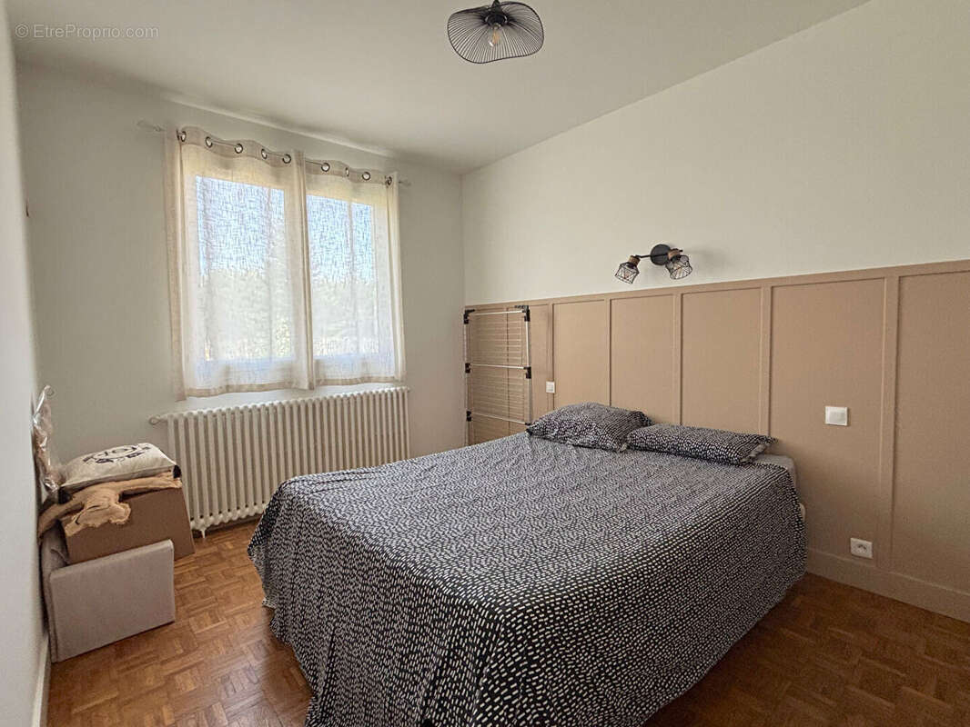 Maison rénovée 3 pièces à vendre à Saujon, proche gare et commerces - photo 13
