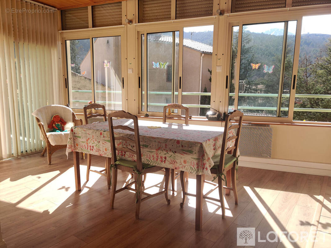 Appartement à VERNET-LES-BAINS