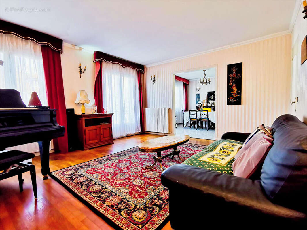 Maison à AULNAY-SOUS-BOIS