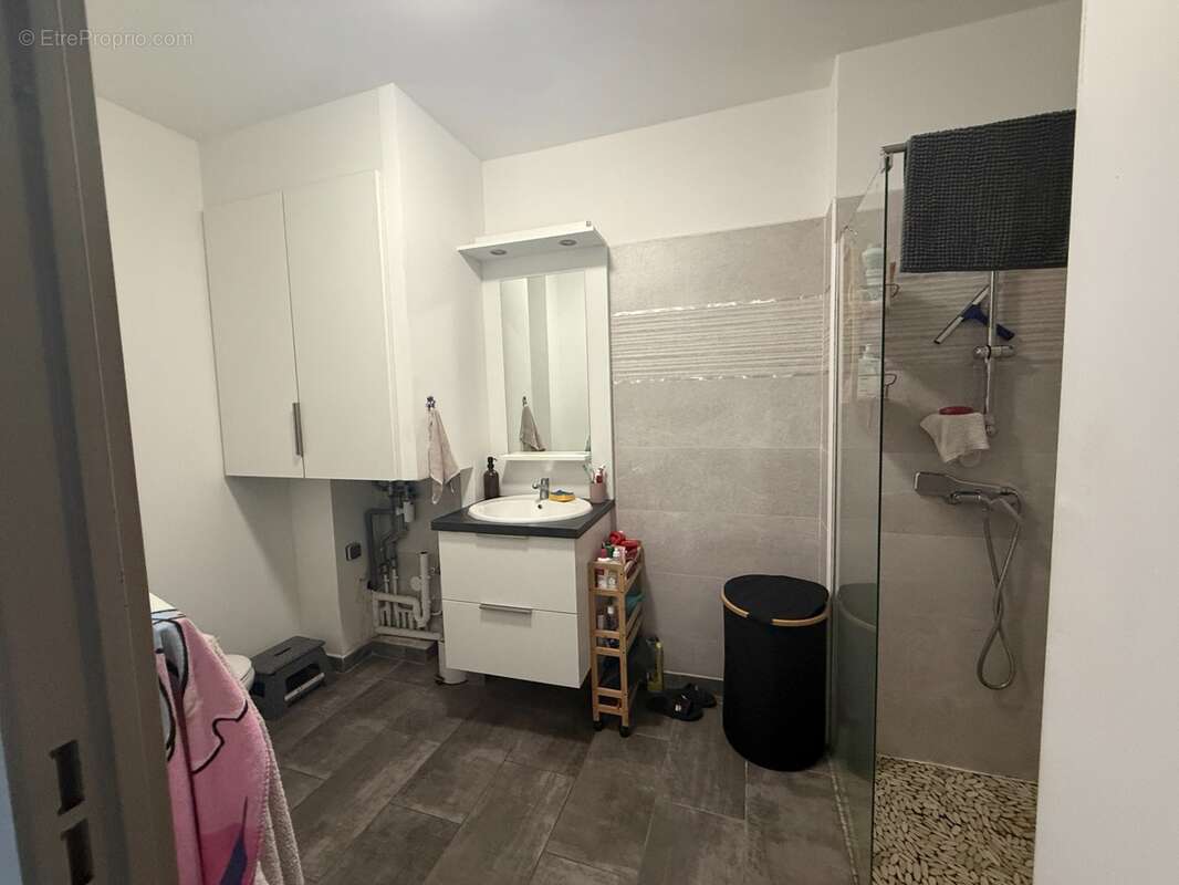 Appartement à vendre 3 pièces SAINT DENIS (974) - Centre Ville - photo 5