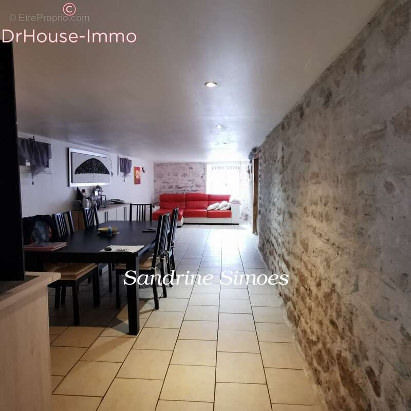 Maison 145 m² à La Trimouille  - photo 14