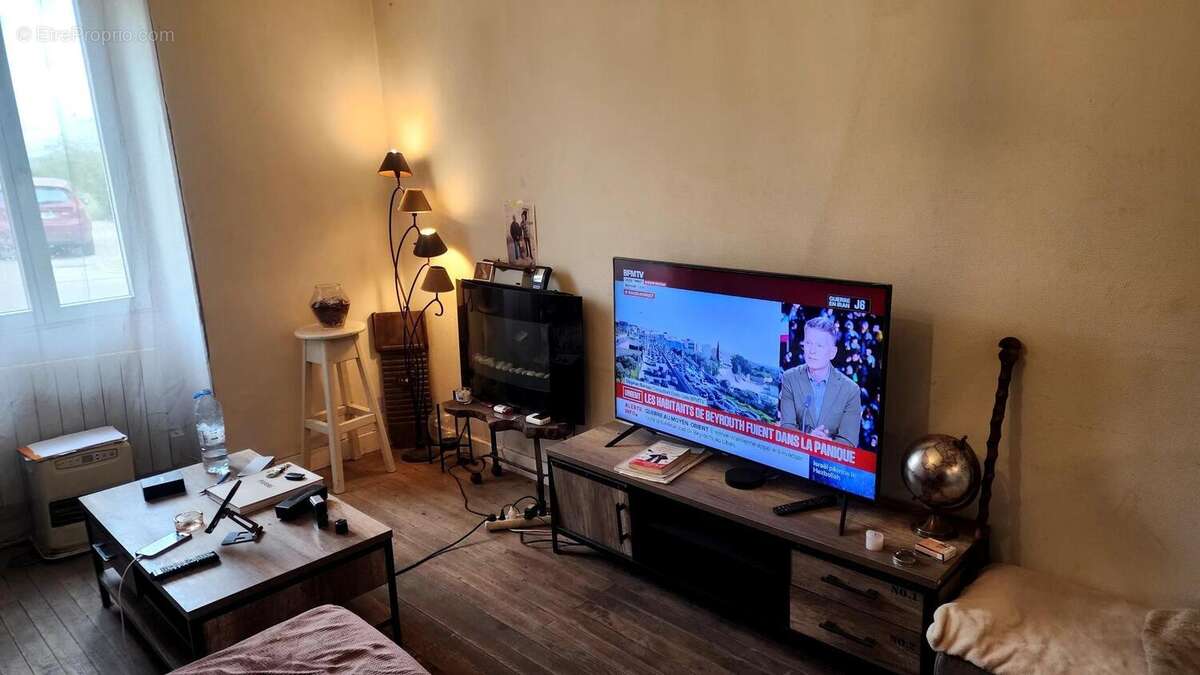 Appartement 157 m² à Pergain-Taillac  - photo 6