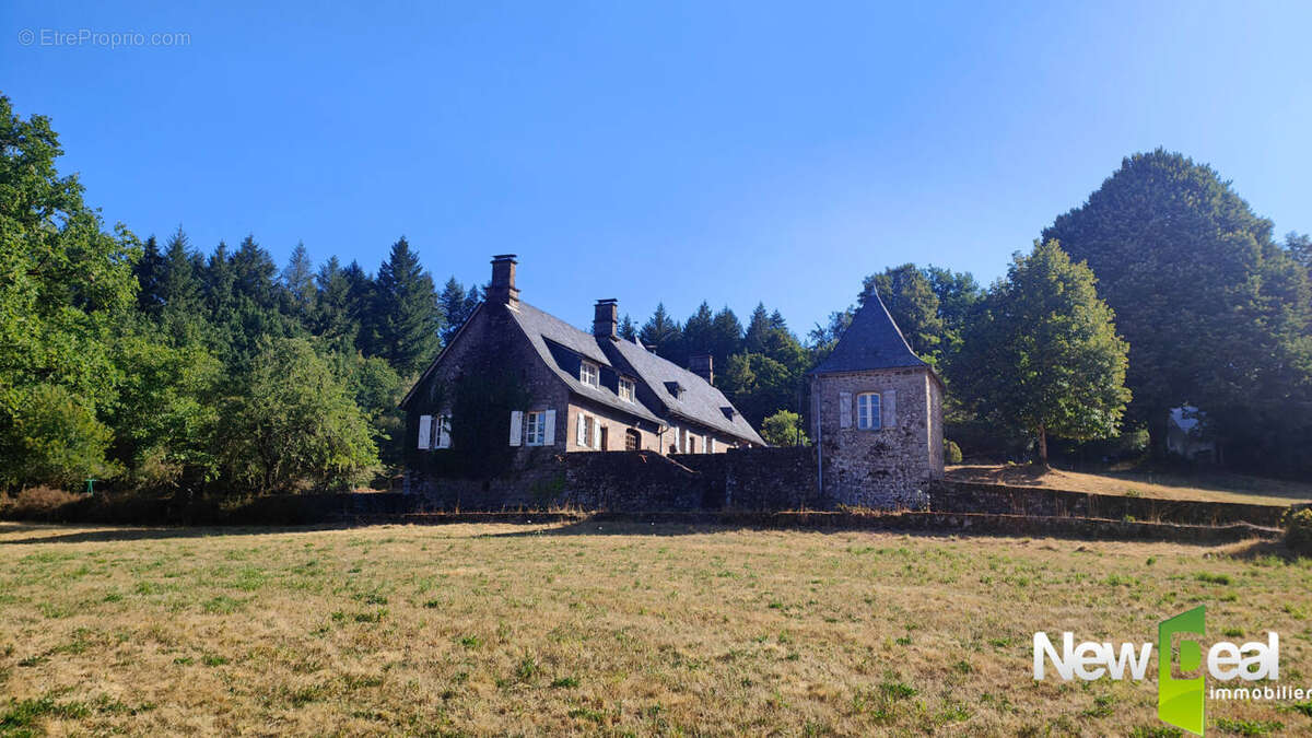 Exceptionnel Domaine sur 9ha en bordure d'étang - photo 33