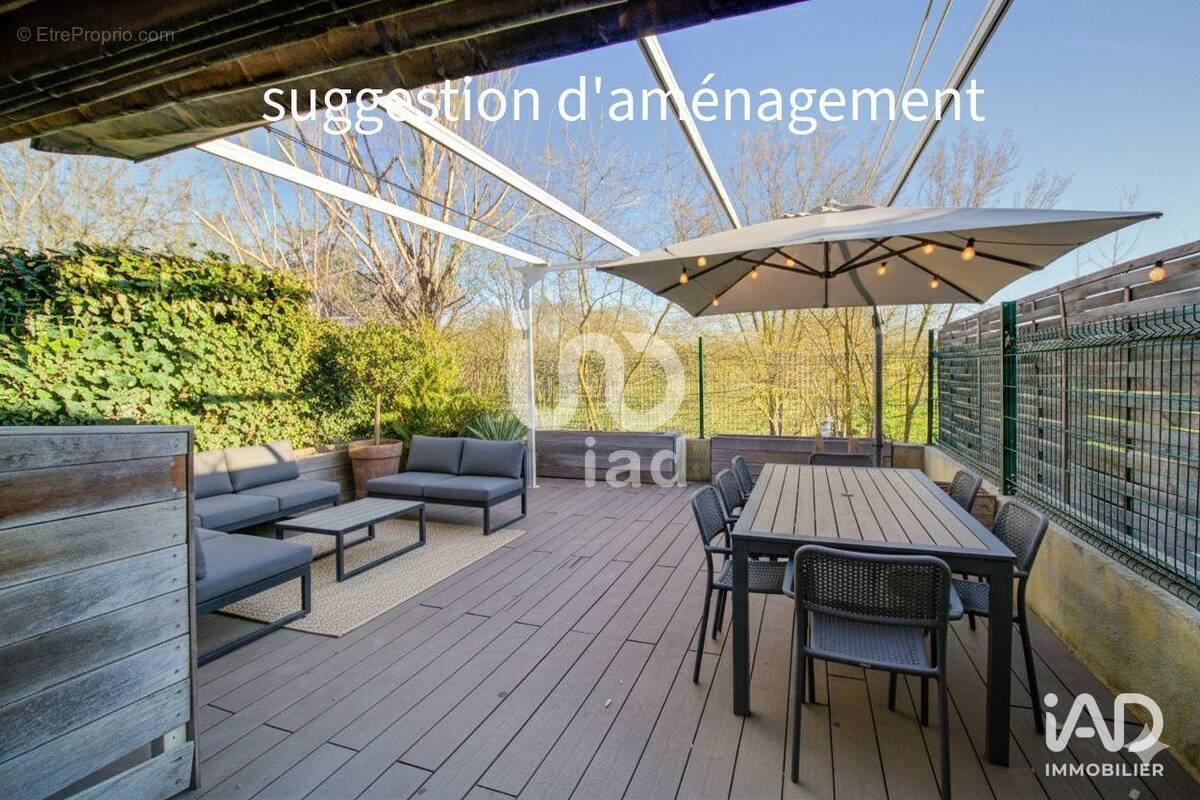 Photo 1 - Commerce à ROQUEBRUNE-SUR-ARGENS