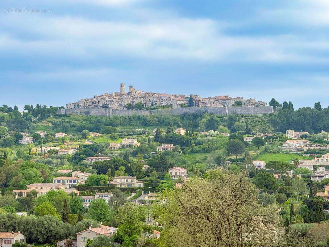 Maison à LA COLLE-SUR-LOUP