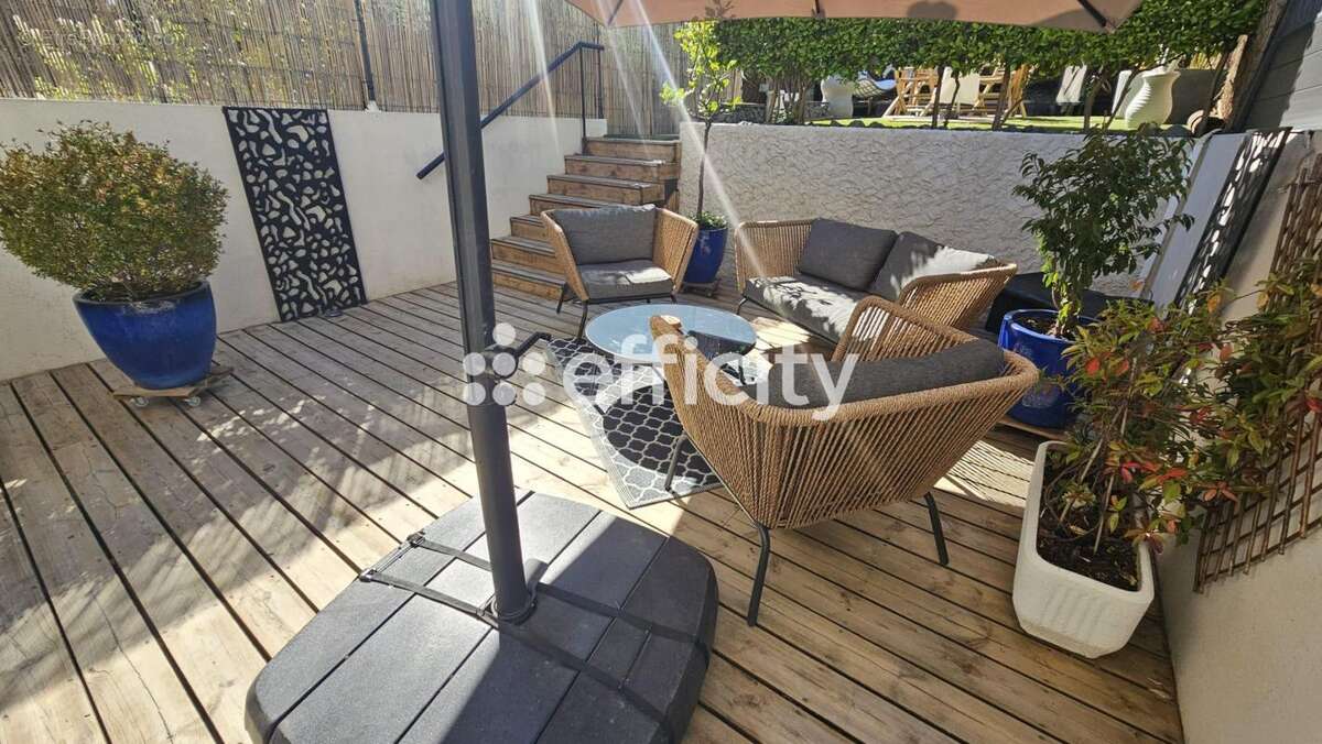 Maison à SAINT-GEORGES-D'ORQUES