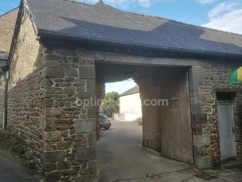 Appartement à BECHEREL