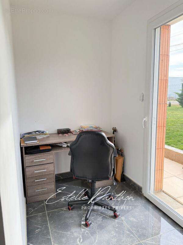 Maison à MARCILLOLES