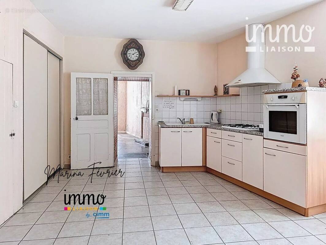 Maison à LES BRULAIS