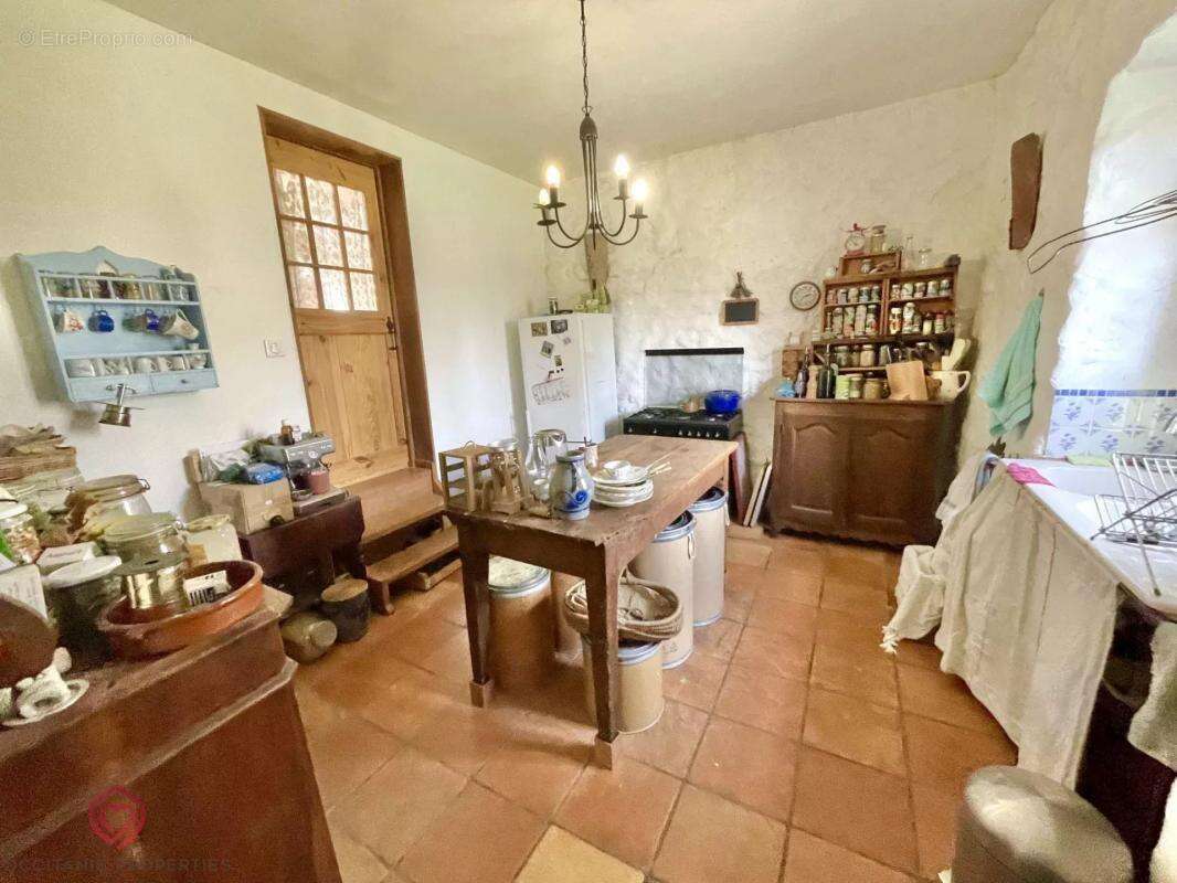 Maison à LE MAS-D&#039;AZIL