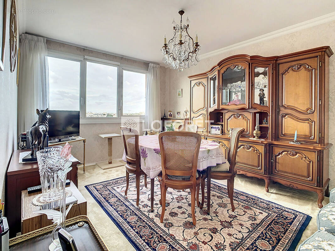 Appartement à CHAMPIGNY-SUR-MARNE