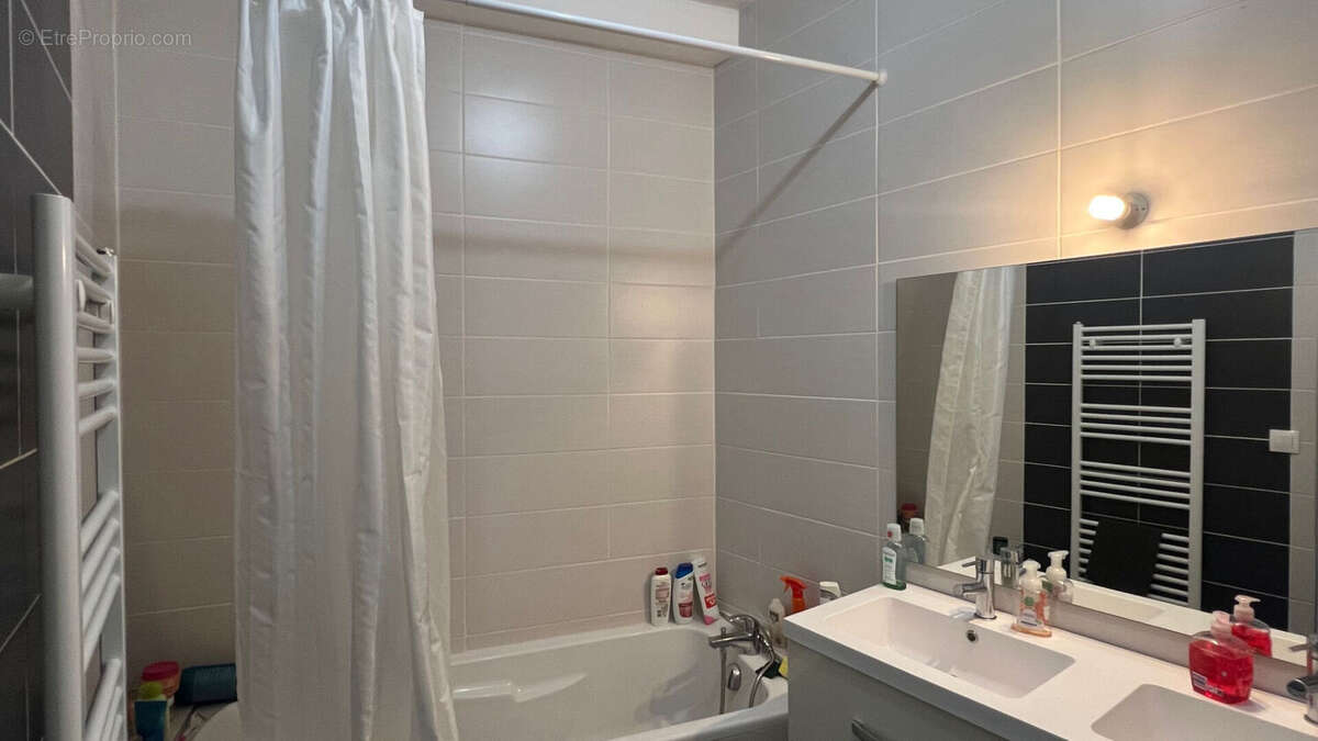 Maison à SAINT-ETIENNE