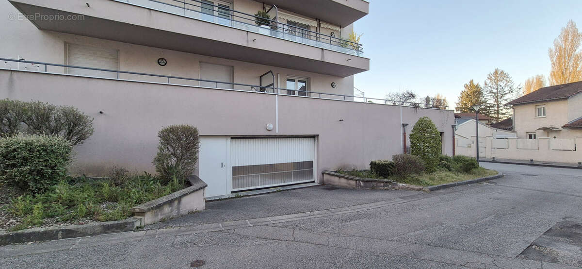 Appartement à CHAVANOZ