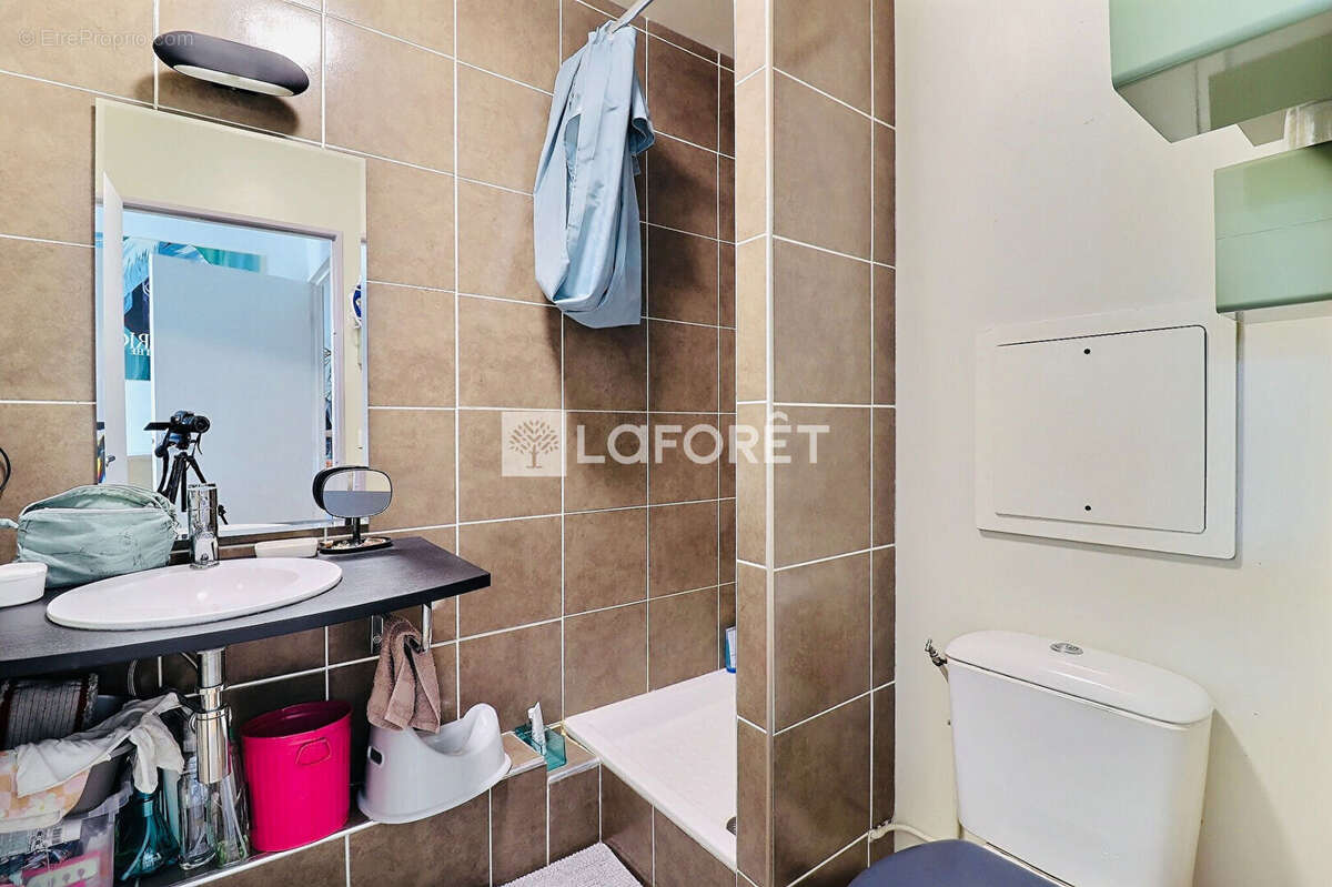 Appartement St Denis 4 pièce(s) 84m2 - photo 14