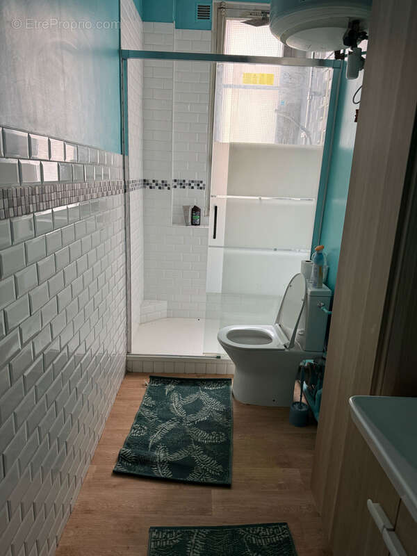 Appartement à LA GARENNE-COLOMBES