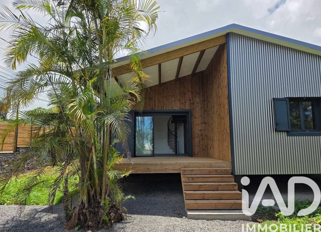 Photo 1 - Maison à LE TAMPON