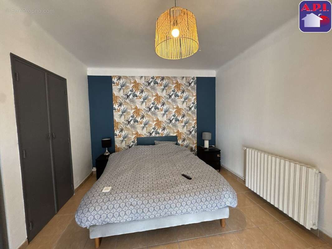 Maison 124 m² à Saint-Felix-De-Rieutord  - photo 4