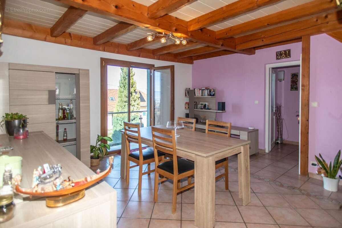 Maison à LUGRIN
