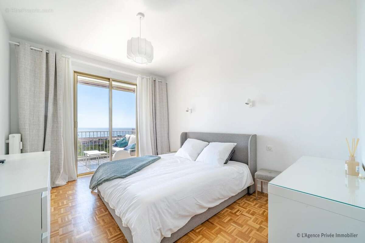 Appartement à CAGNES-SUR-MER