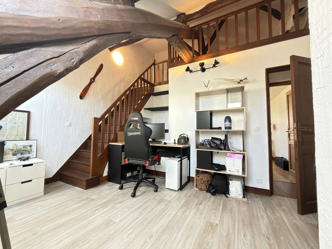 Maison à AUNEAU