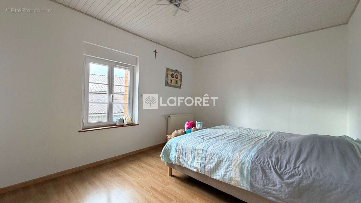 Maison à SERVON-MELZICOURT