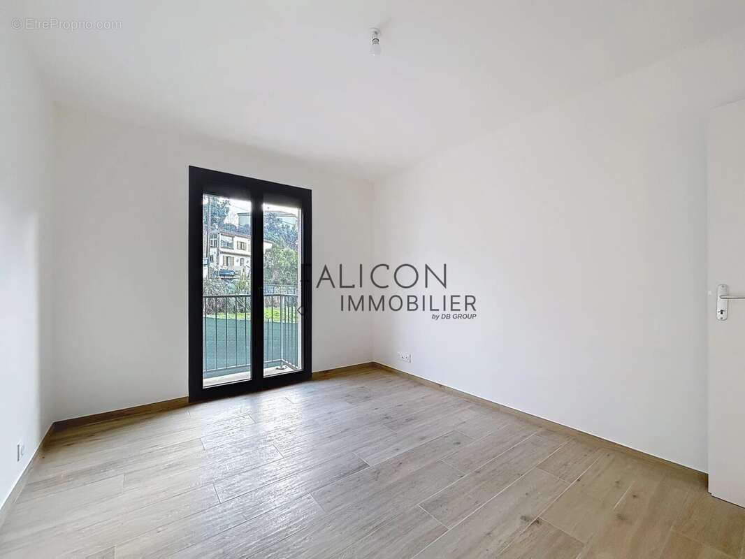 Maison à TOURRETTE-LEVENS