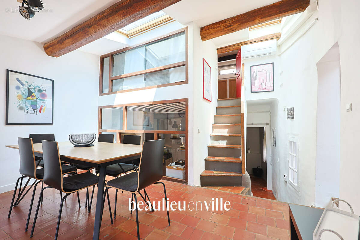 Appartement à AIX-EN-PROVENCE