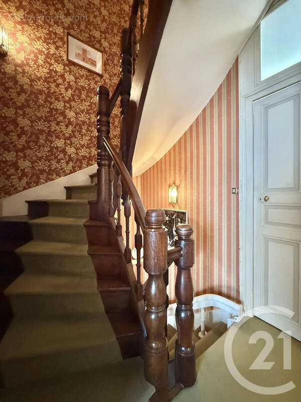 Maison à MOULINS